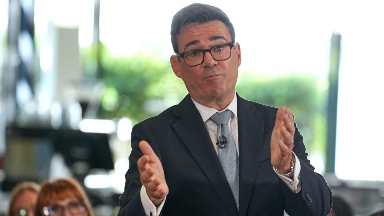 英首相伯纳姆要求因凡蒂诺辞职，世界杯出售计划引发抵制